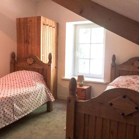 Val Rive - Le Pintadeau Cottage - ディナン エクステリア 写真