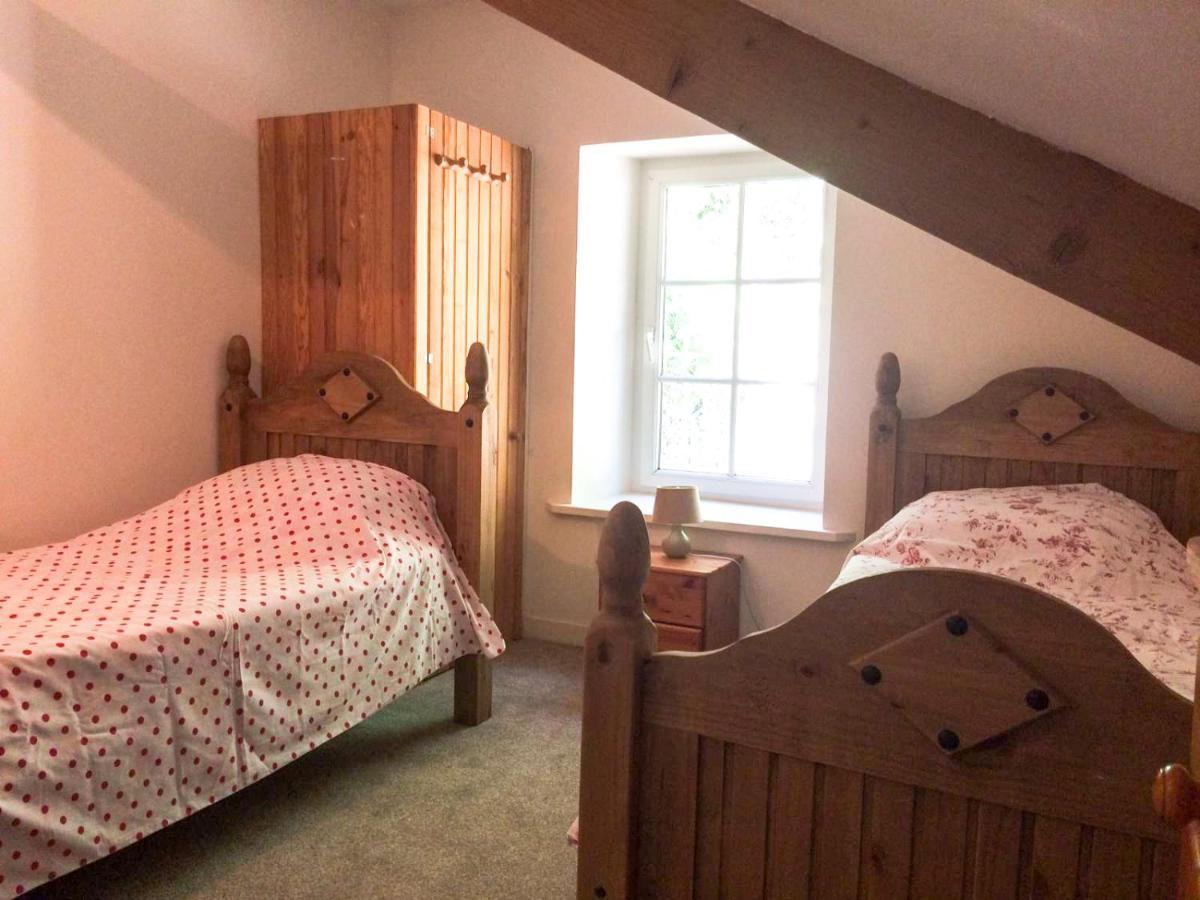 Val Rive - Le Pintadeau Cottage - ディナン エクステリア 写真